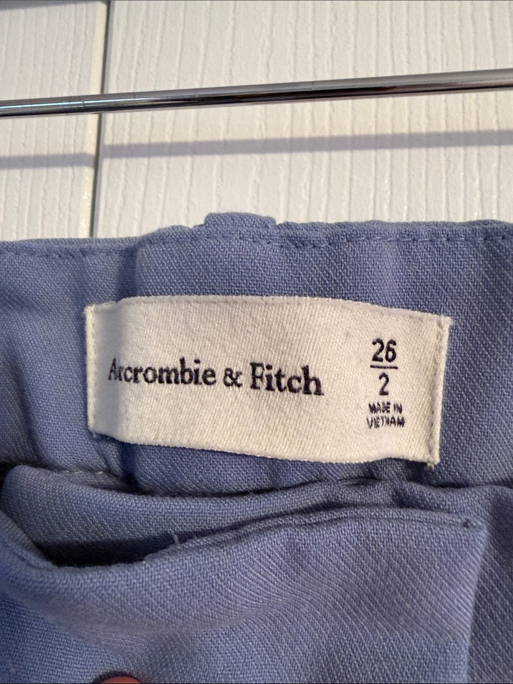 Abercrombie & Fitch Curve Love Tailored Sloan Shorts - Picture 3 of 4